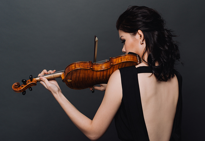 馬思聰的《思鄉曲》與陳鋼的《梁祝》，哪一首藝術成就更高